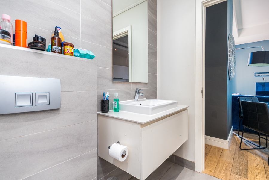 1 Bedroom Property for Sale in Cape Town City Centre Western Cape